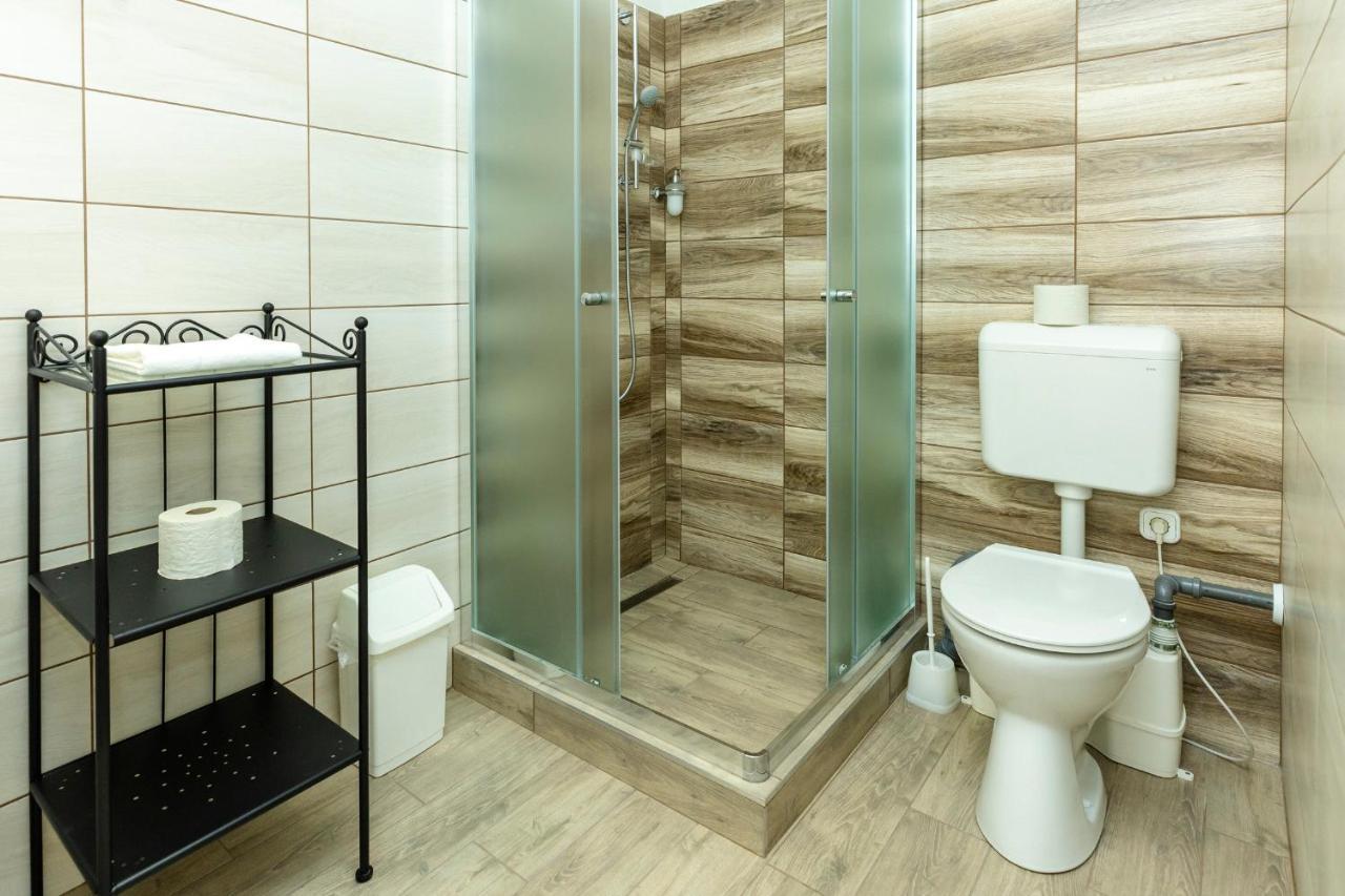 Servita Udvarhaz B&B
